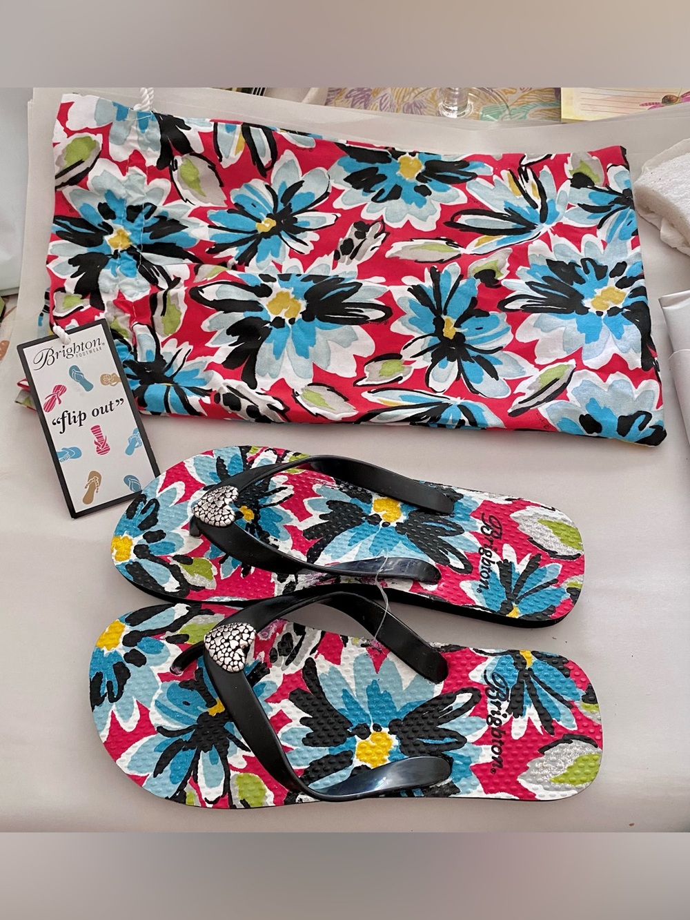 Brighton Flip Flops NWT, In It’s Own Carrying Bag. Size 7-8. Signature 🩶 on Top